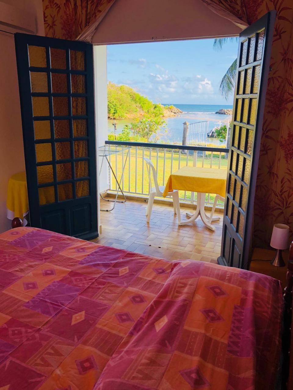 Bed and Breakfast Le Gligli Le Gosier  Exterior foto